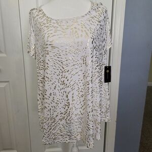 JM Collection White and Gold Blouse